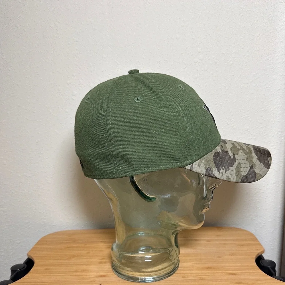 New Era Dallas Cowboys Hat Mens M/L Green Camo 39THIRTY Salute to Service Cap